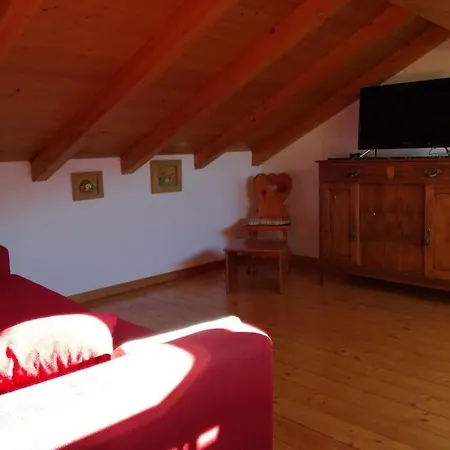Tatil Evi Casa Dell'antico Lavatoio Abbadia Lariana
